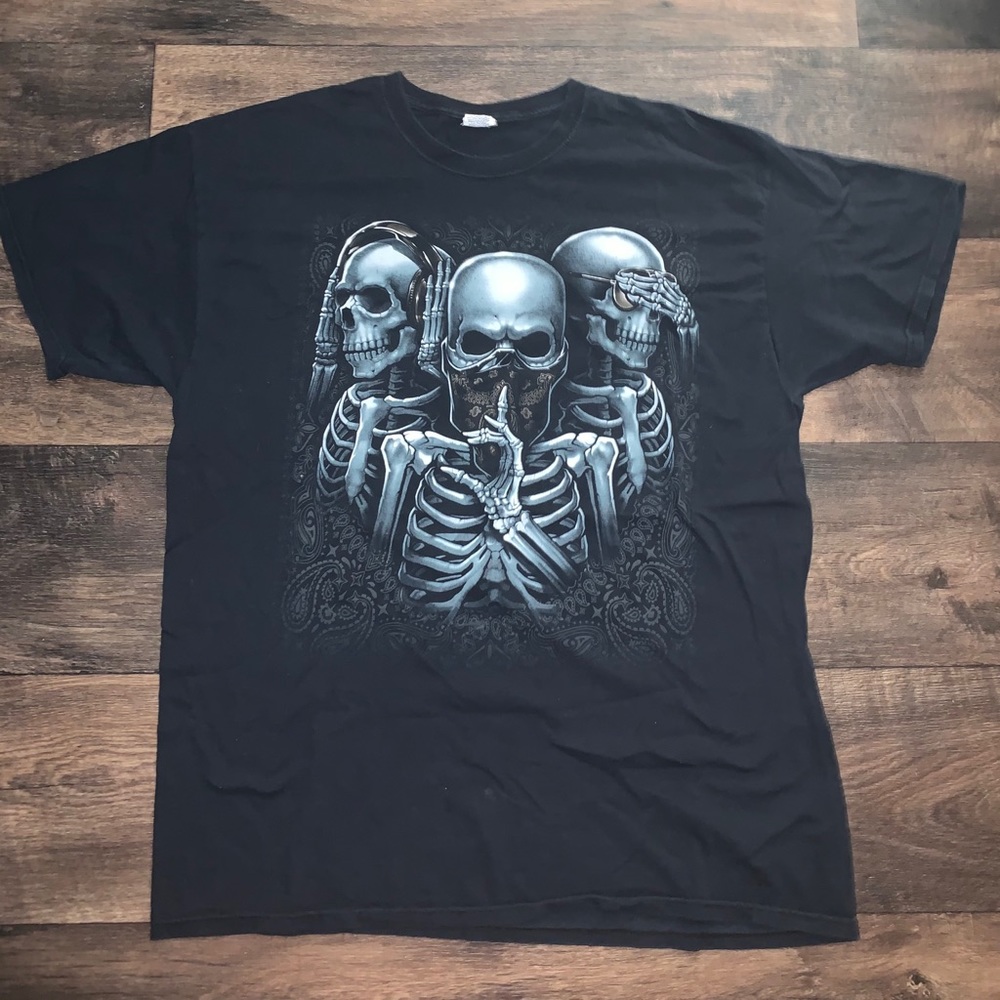 Skeleton shirt
